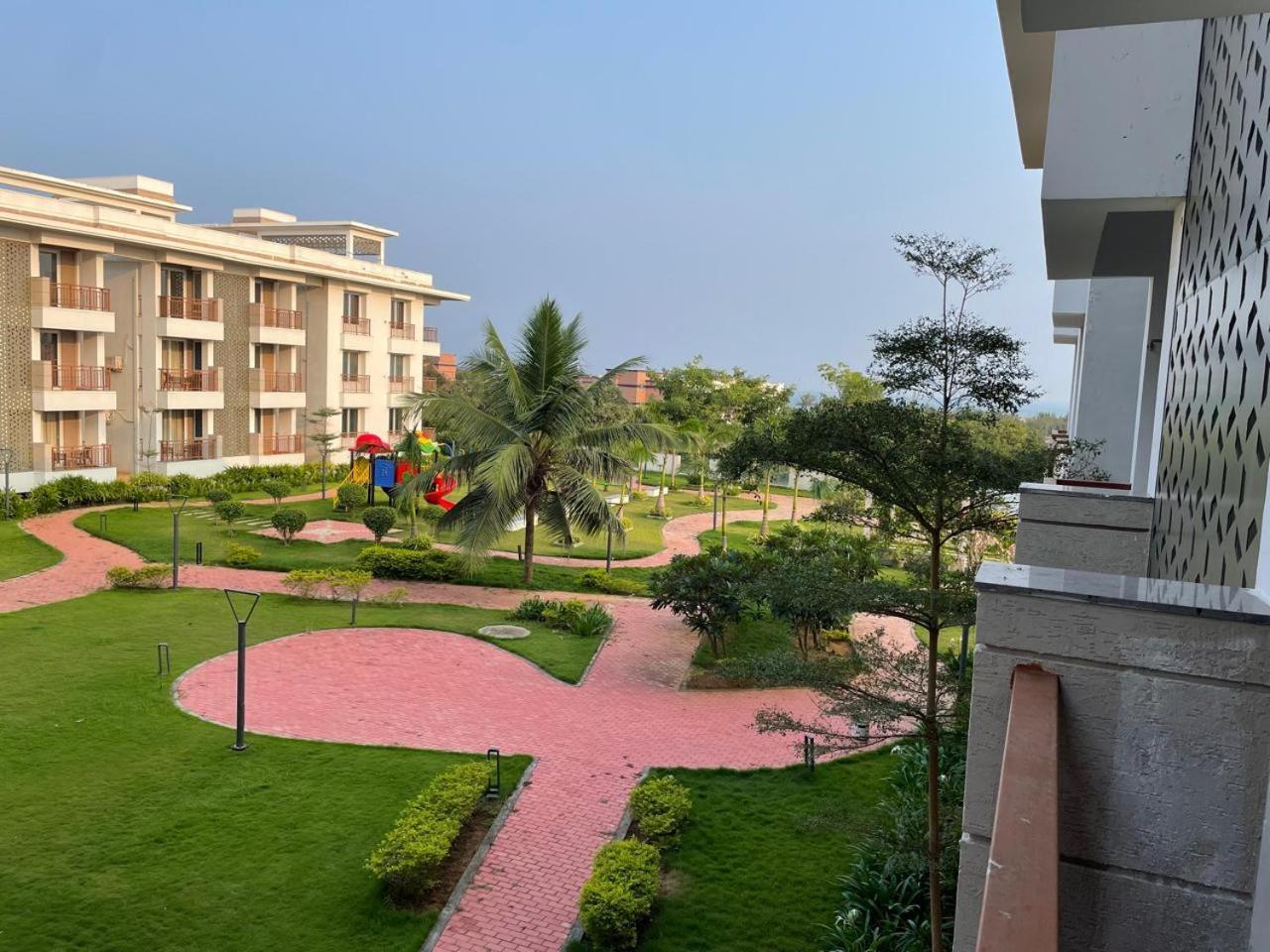 Rohm Staycations *